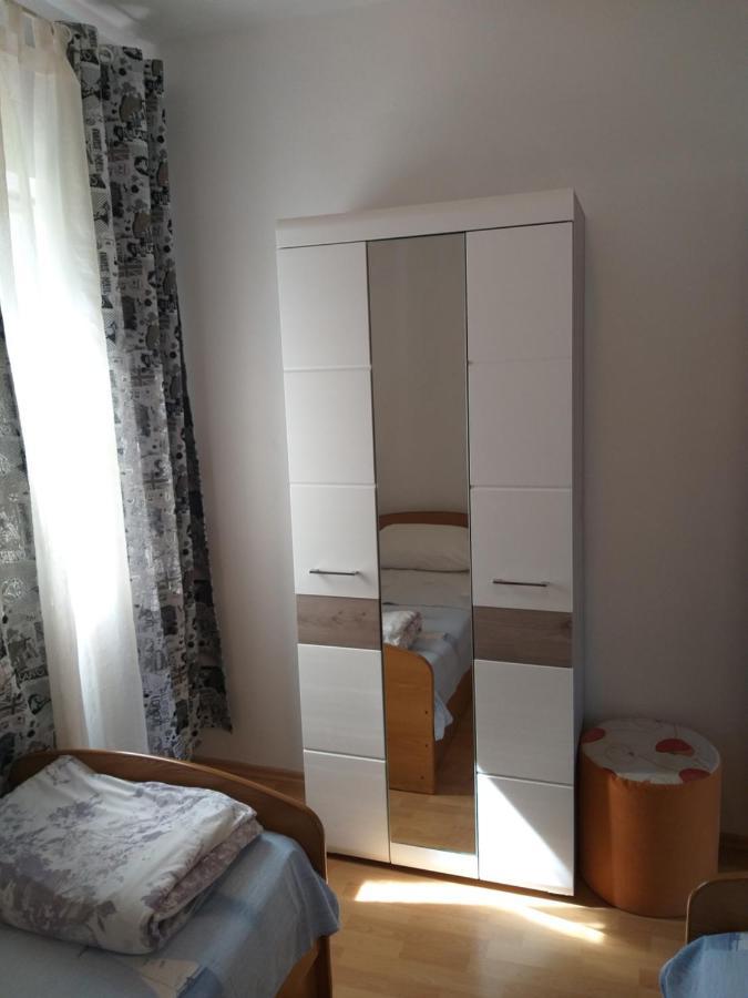 Holiday Home J-Adria Jadrija Esterno foto